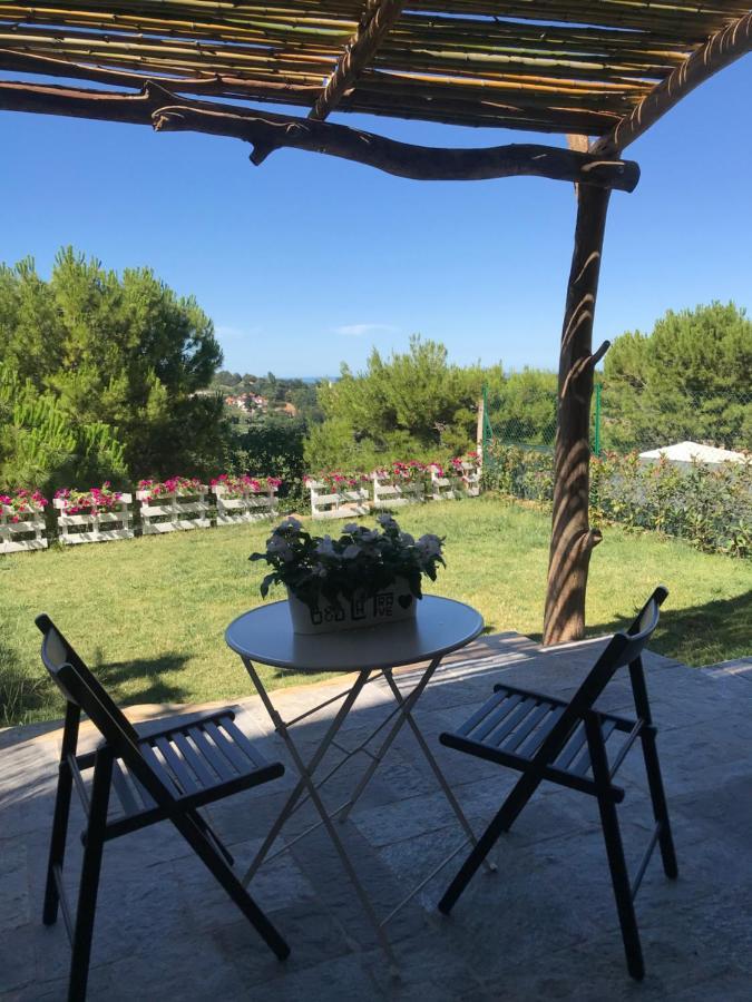 Bed and Breakfast La Trave à Montecosaro  Extérieur photo